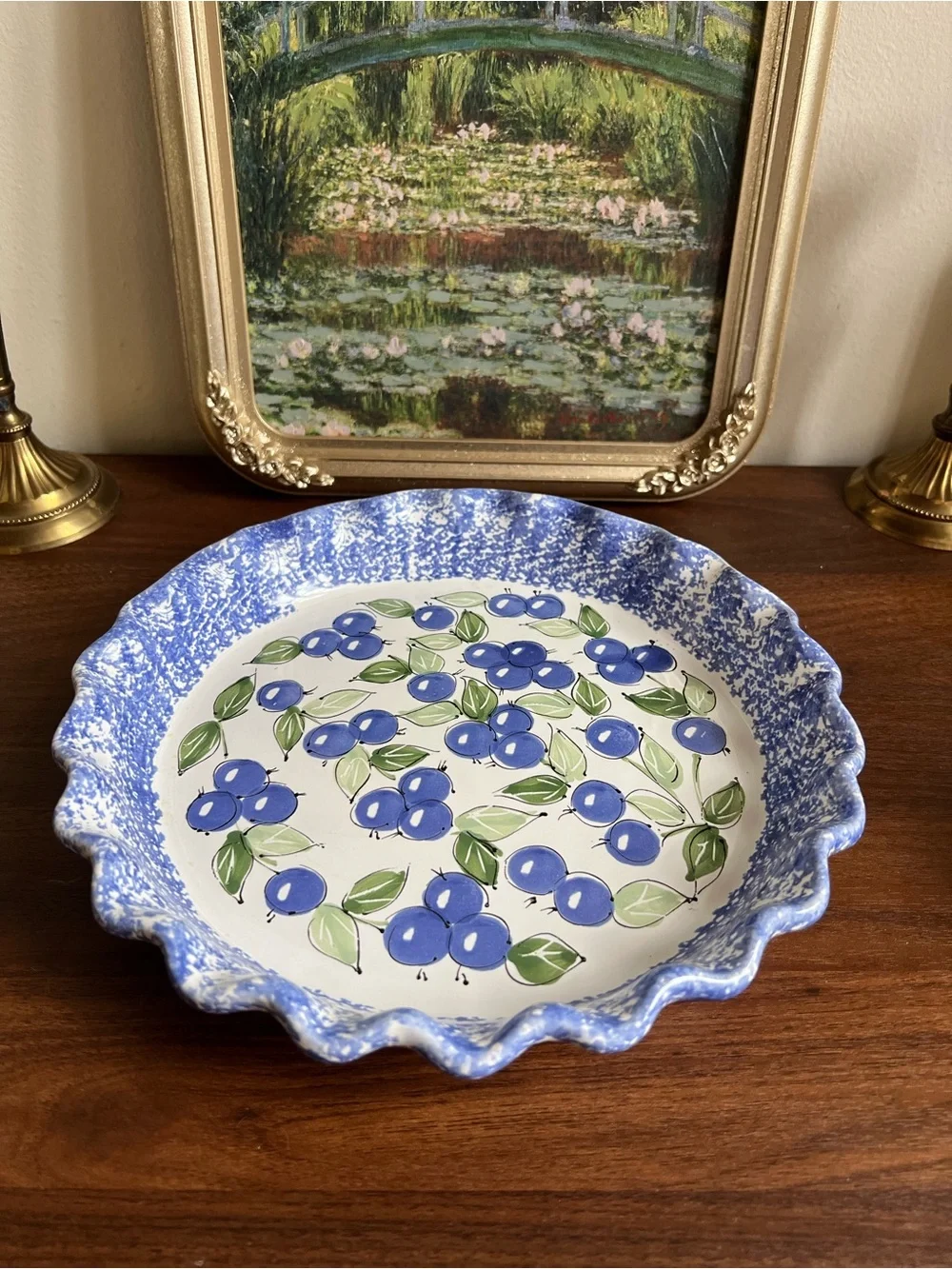 Vintage Beautifully Handcrafted Blue/White Blueberry 10” Pie Dish Heavy